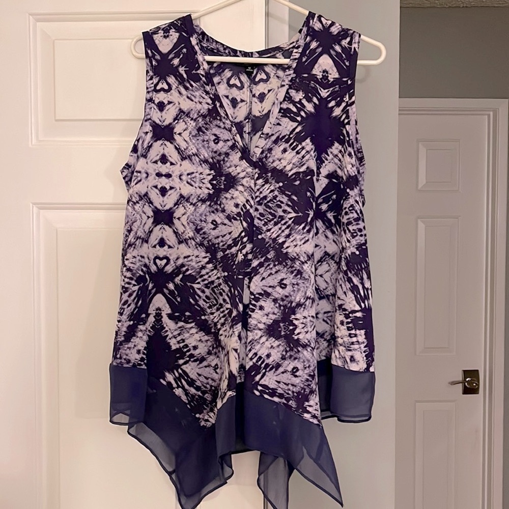 Simply Vera Wang Handkerchief Top Size Medium